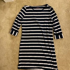 Vineyard Vines Dress Size M